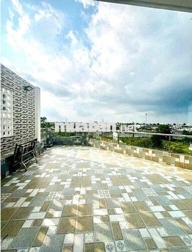 🌻CHO THUÊ NHÀ TRỆT 3 LẦU CÓ NỘI THẤT GÓC 02 MẶT TIỀN KDC HỒNG LOAN