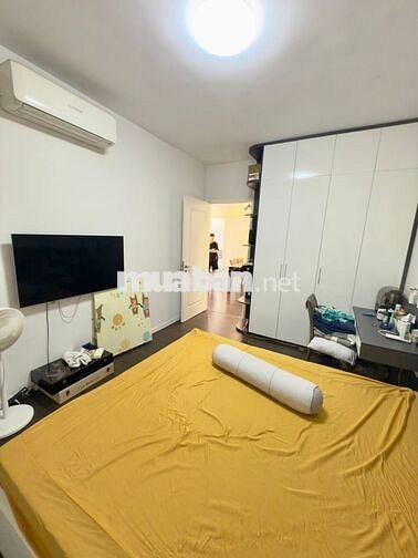 Giảm sâu! Chung cư 460 Khương Đình, 66m2, 2PN, view thoáng, ở ngay