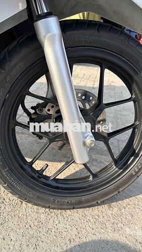 Honda Click Thái 125 2015 Trắng đen ( hỗ trợ góp )
