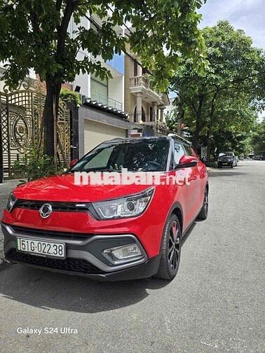 Ssangyong XLV 2016 Số tự động Đỏ