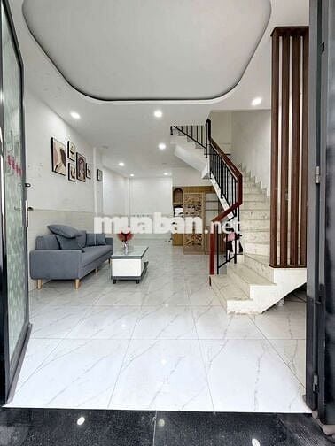 🏡 Nhà mới đẹp Âu Dương Lân, P3, Quận 8 – Dọn vào ở ngay