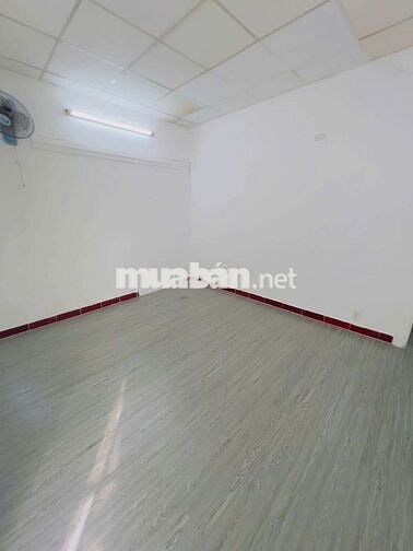 cho thuê nhà nguyên căn đẹp 50m2 1 lầu hẻm 463 lê đức thọ GV giá 7tr