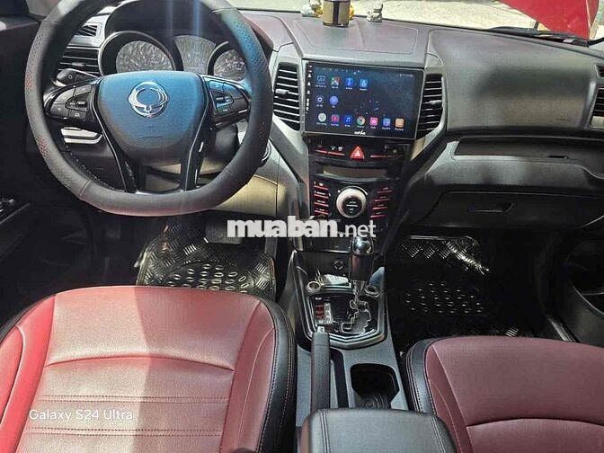 Ssangyong XLV 2016 Số tự động Đỏ