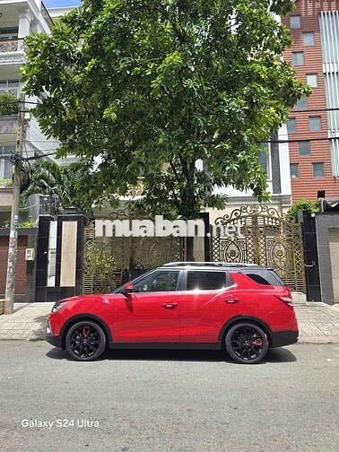 Ssangyong XLV 2016 Số tự động Đỏ
