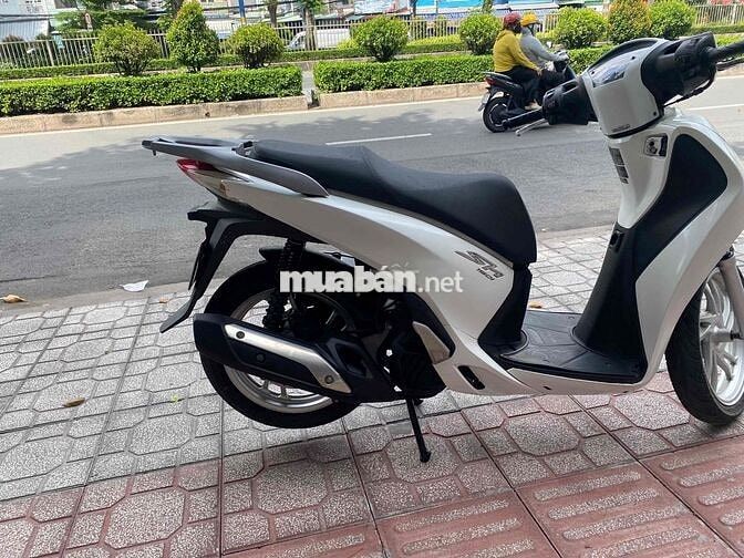 Honda SH 150i Trắng