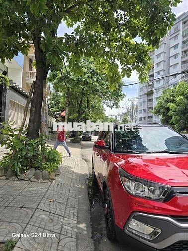 Ssangyong XLV 2016 Số tự động Đỏ