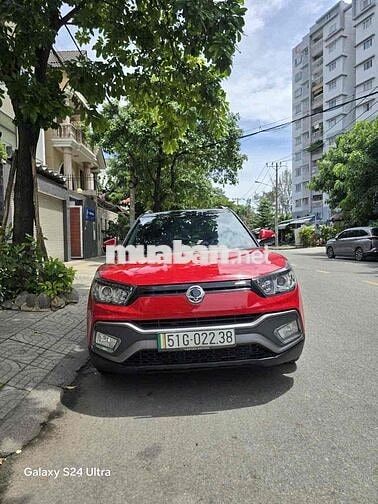 Ssangyong XLV 2016 Số tự động Đỏ