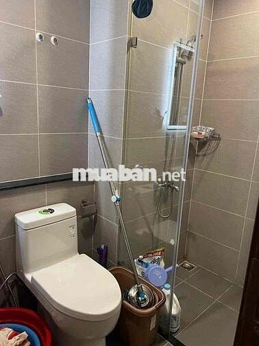 giá bán hợp lý vì còn nhiều khoảng phải lo nên chủ muốn bán chứ cũng..