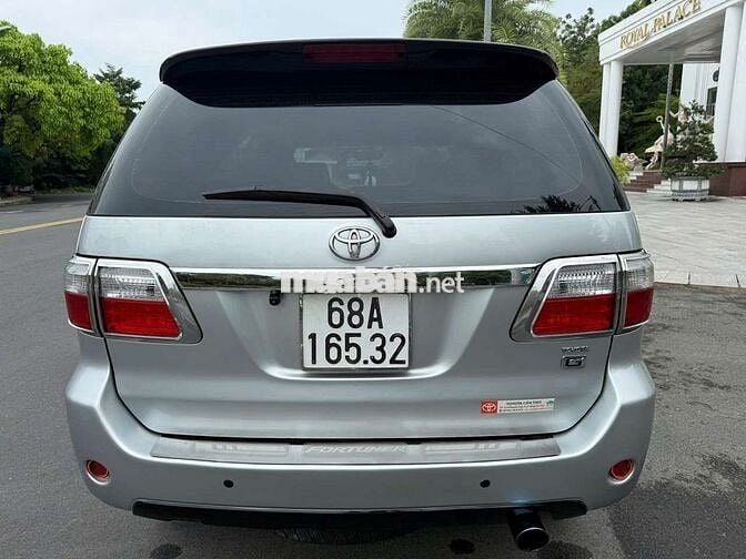 Toyota Fortuner 2009 Số sàn Bạc
