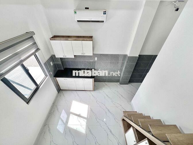 PHÒNG TRỌ SINH VIÊN CÓ GÁC_CÁCH CĐ Y DƯỢC HỒNG ĐỨC 10p Đi xe, mới 100%