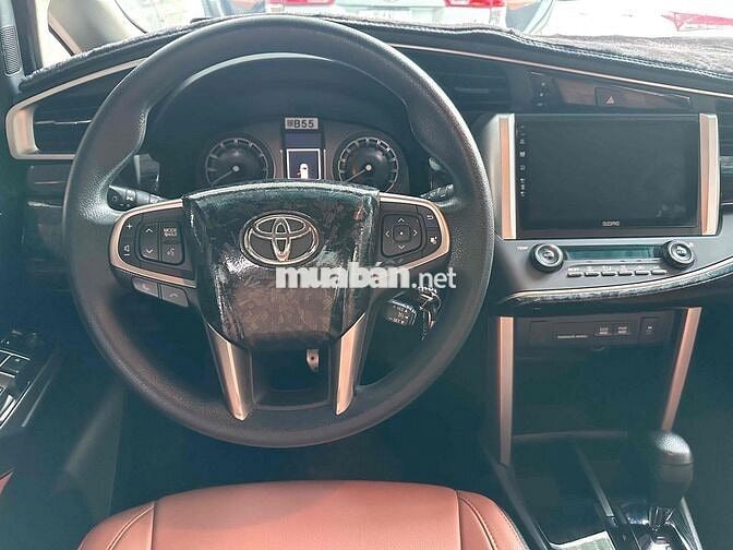 Toyota Innova 2.0G AT 2018 98000km Nâu