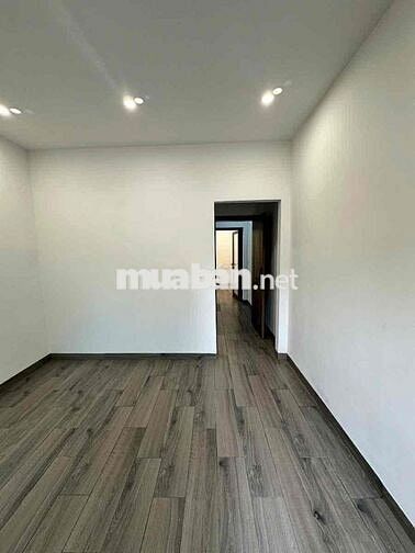 Ô tô đỗ phố Vĩnh Hưng 46m2 x5T giá 7.3 tỷ sổ đỏ CC có TL bao QH