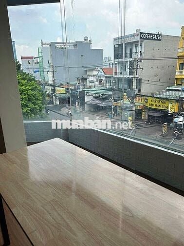 Nhượng lại hoặc cho thuê phòng dạy học