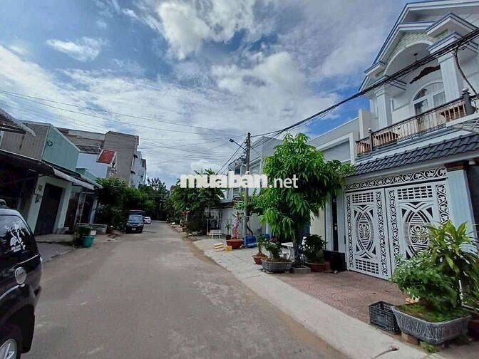 NHÀ RỘNG RÃI - KDC QUÂN BÁO, ĐƯỜNG NGUYỄN VĂN LINH