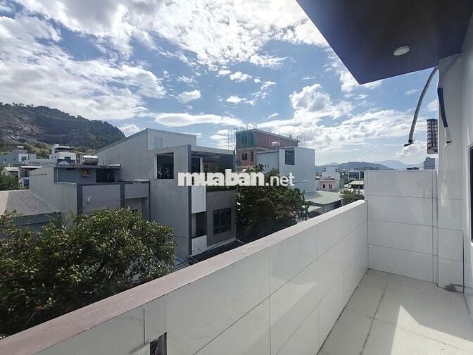 ✨ PHÒNG TRỌ MỚI – GẦN BẾN XE & ĐH DUY TÂN 🏡