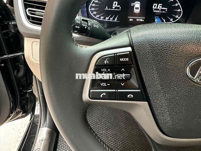 Hyundai Accent 2023 1.4 bản đủ Số sàn