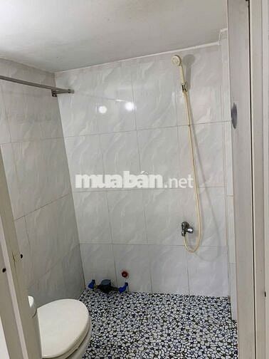 Phòng trọ 16m2 đường Nguyễn Giàn Thanh, Q. 10