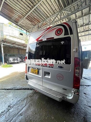 Ford Transit 16 chỗ Bạc 150.000 km