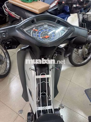 Wave A 2024 bản đặc biệt Xám bạc. xe cực đẹp