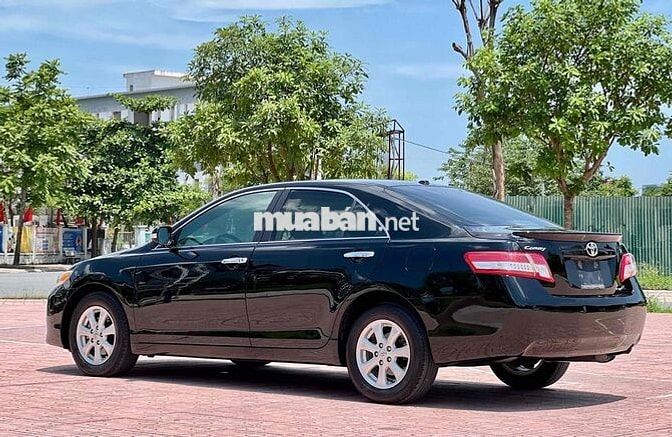 Toyota Camry LE 2.5 2010 Mỹ Đen Tự động