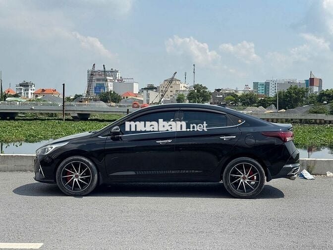 Hyundai Accent AT 2022 Đen 42.000 km