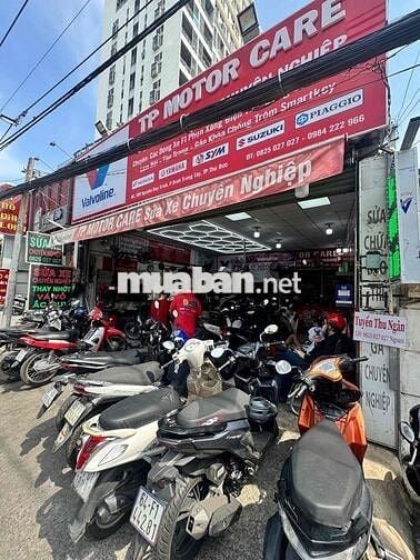 tuyển thợ phụ sửa xe máy
