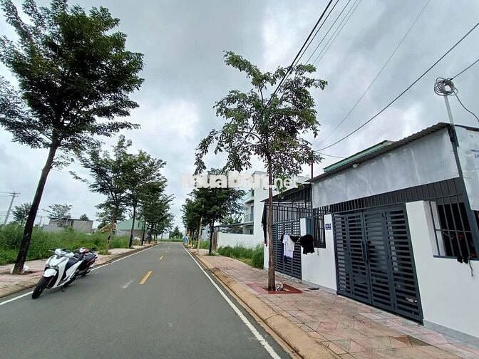 ĐẤT CHÍNH CHỦ GẦN LÀNG ĐẠI HỌC TP.HCM CHỈ 980 TRIỆU