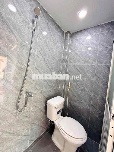 CHO THUÊ 7TR KIOT MẶT TIỀN ĐƯỜNG SỐ 3 P9