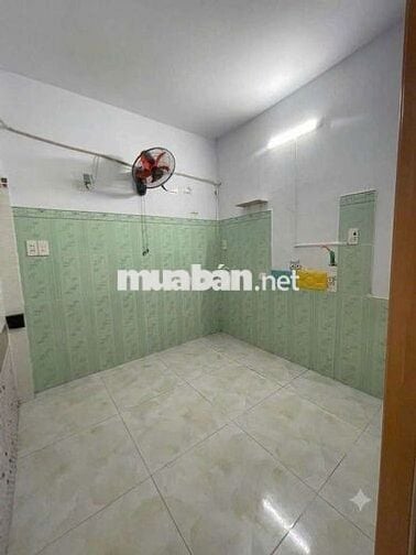mặt tiền lê văn quới 2 tầng gần ngã tư bốn xã,tân phú có sẵn dòng tiền