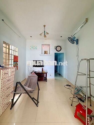 Nhà nguyên căn Hóc Môn 2PN - Full nội thất cơ bản -  Vào ở ngay