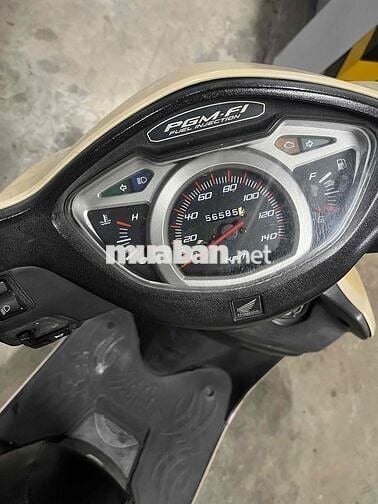 Honda Lead 110 2009 màu Kem