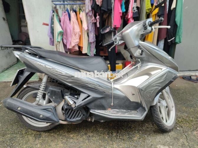 Honda Air Blade 125 . 2015 . Zin Đẹp 90%