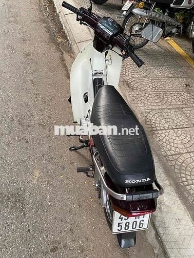Honda Dream Thái Nâu, Trắng