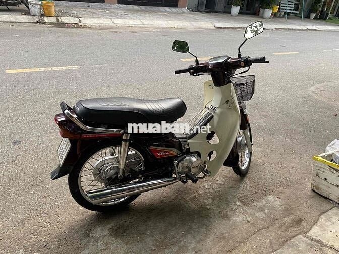Honda Dream Thái Nâu, Trắng