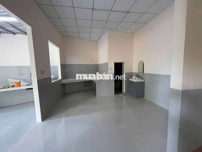 Nhà sân vườn nghĩ dưỡng 300m2 mới đẹp ô tô tới nhà