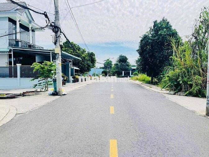 Bán đất mặt tiền Thị trấn Củ Chi- Giá Full 100%