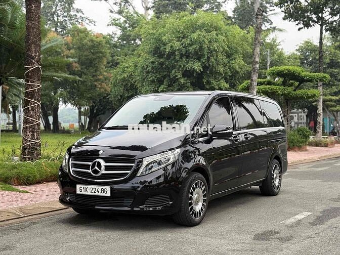 Mercedes Benz V220D 2015 Đen Tây Ban Nha