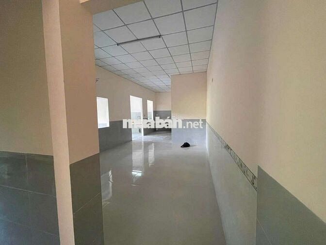 Nhà sân vườn nghĩ dưỡng 300m2 mới đẹp ô tô tới nhà