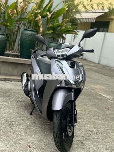 Honda SH 125 Cbs 2018 Xám xe đẹp nguyên rin