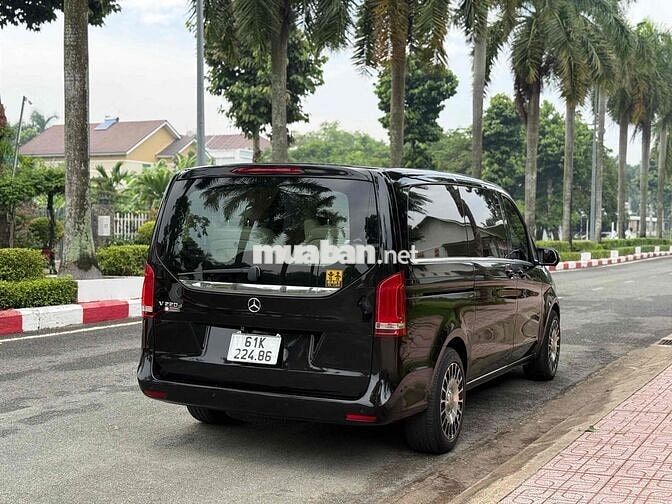 Mercedes Benz V220D 2015 Đen Tây Ban Nha