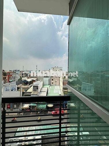 🔥 TRỐNG SẴN STUDIO BAN CÔNG TO FULL NỘI THẤT NGAY CMT8 🤩
