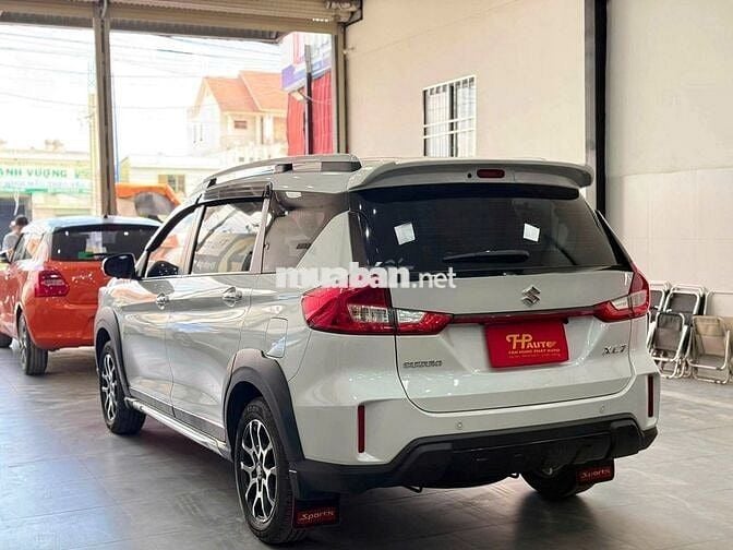 Suzuki XL7 GLX 1.5AT 2022 Trắng 17.500 km