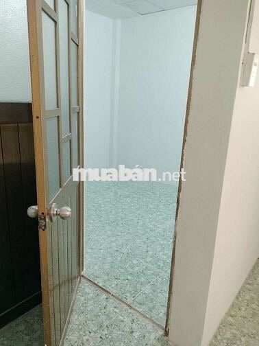 CHO NỮ THUÊ ( bao điện nước ) PHONG MỚI SƠN SỬA LẠI SIU RỘNG RÃI
