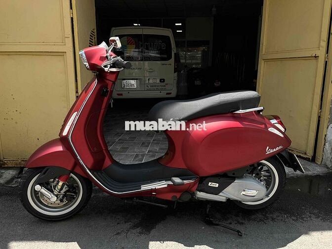 Piaggio Vespa Sprint iGet ABS Đỏ 15690 km