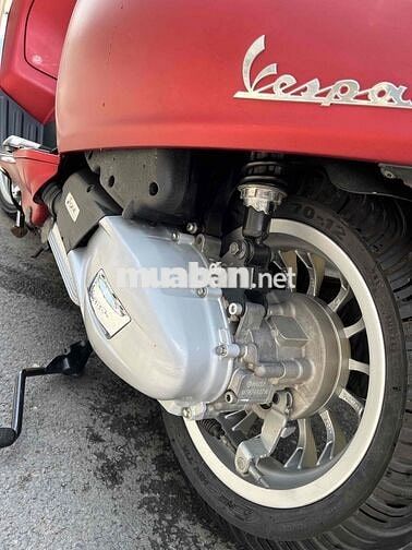 Piaggio Vespa Sprint iGet ABS Đỏ 15690 km