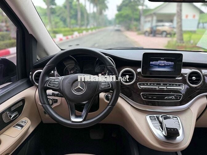 Mercedes Benz V220D 2015 Đen Tây Ban Nha