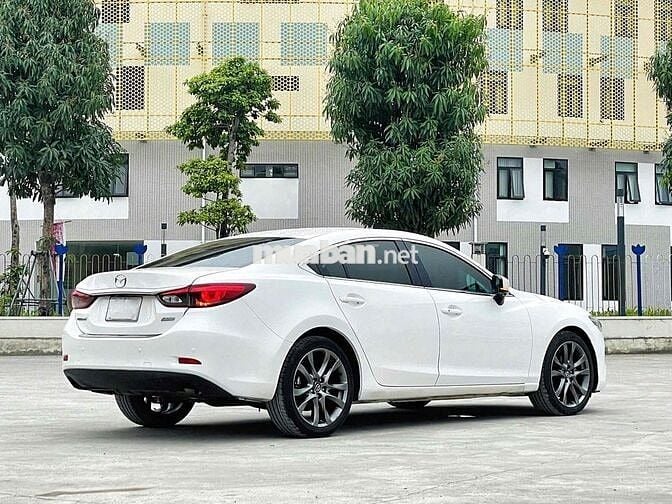 Mazda 6 2.0 Premium 2020 Trắng CỰC ĐẸP