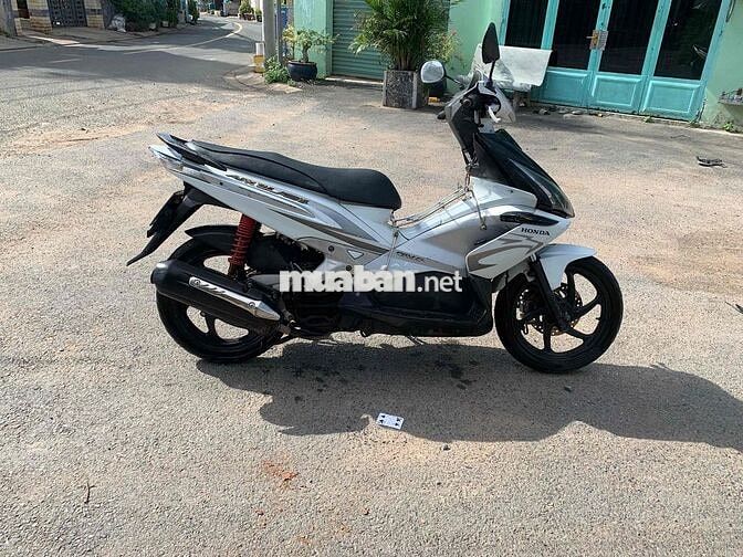 Honda Air Blade 110FI Trắng
