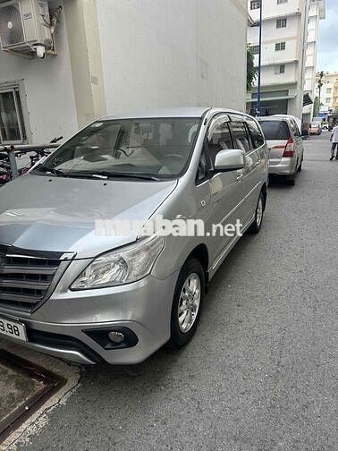 Toyota Innova 2014 7 chỗ Sàn Xăng Bạc
