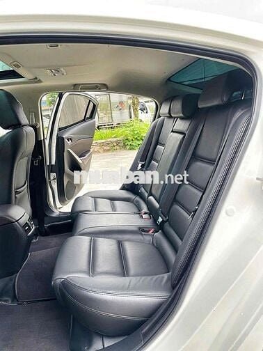 Mazda 6 2.0 Premium 2020 Trắng CỰC ĐẸP